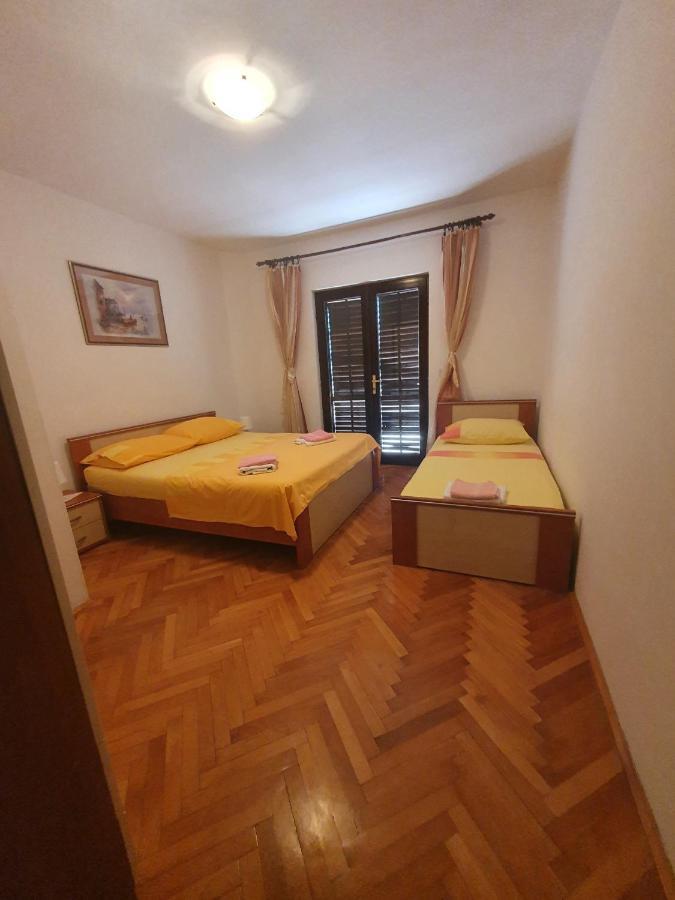 Apartments Karlo Omiš Extérieur photo